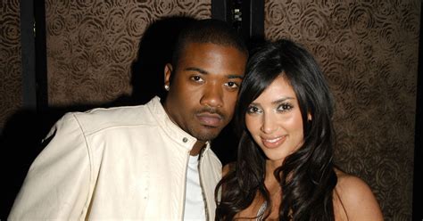 ray j kim kardashian|Kim Kardashian, Ray J Sex Tape Drama: Everything。